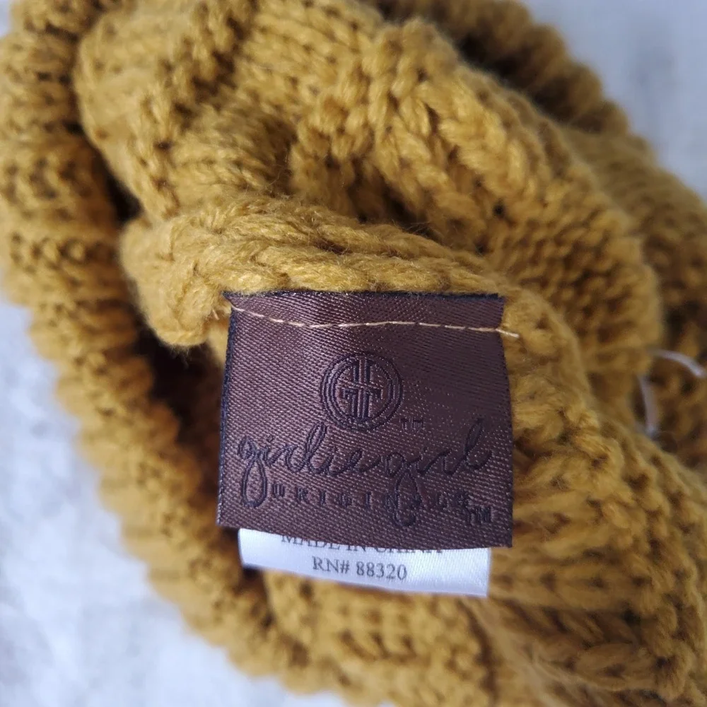 C.c.‎ Boutique Mustard Beanie With Faux Fur